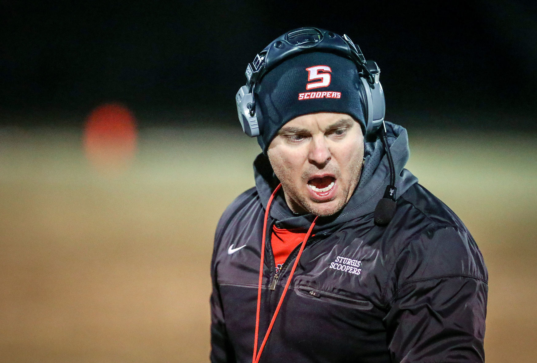 Sturgis Brown hosts Mitchell